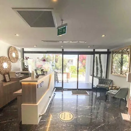 Summer Sun Beach 酒店 奥塔肯特